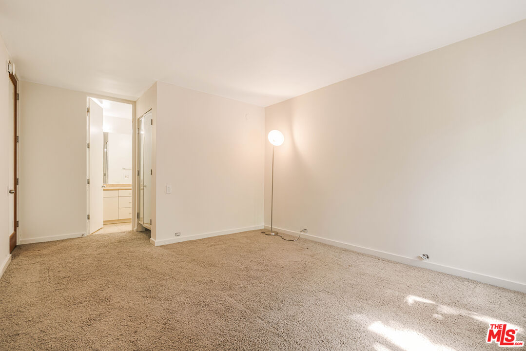 330 S Barrington Ave Unit: 210