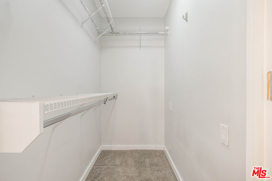 330 S Barrington Ave Unit: 210