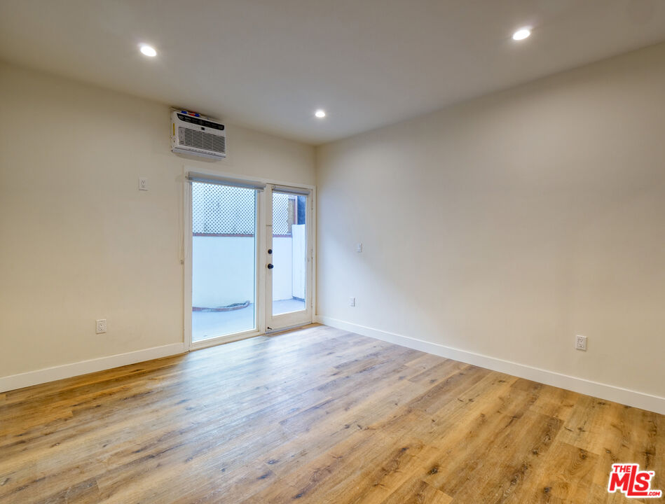 8903 Harratt St Unit: C
