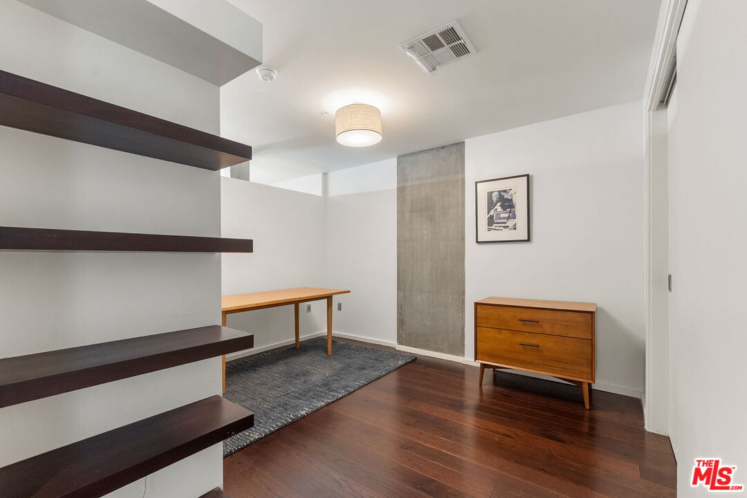 1155 S Grand Ave Unit: 808