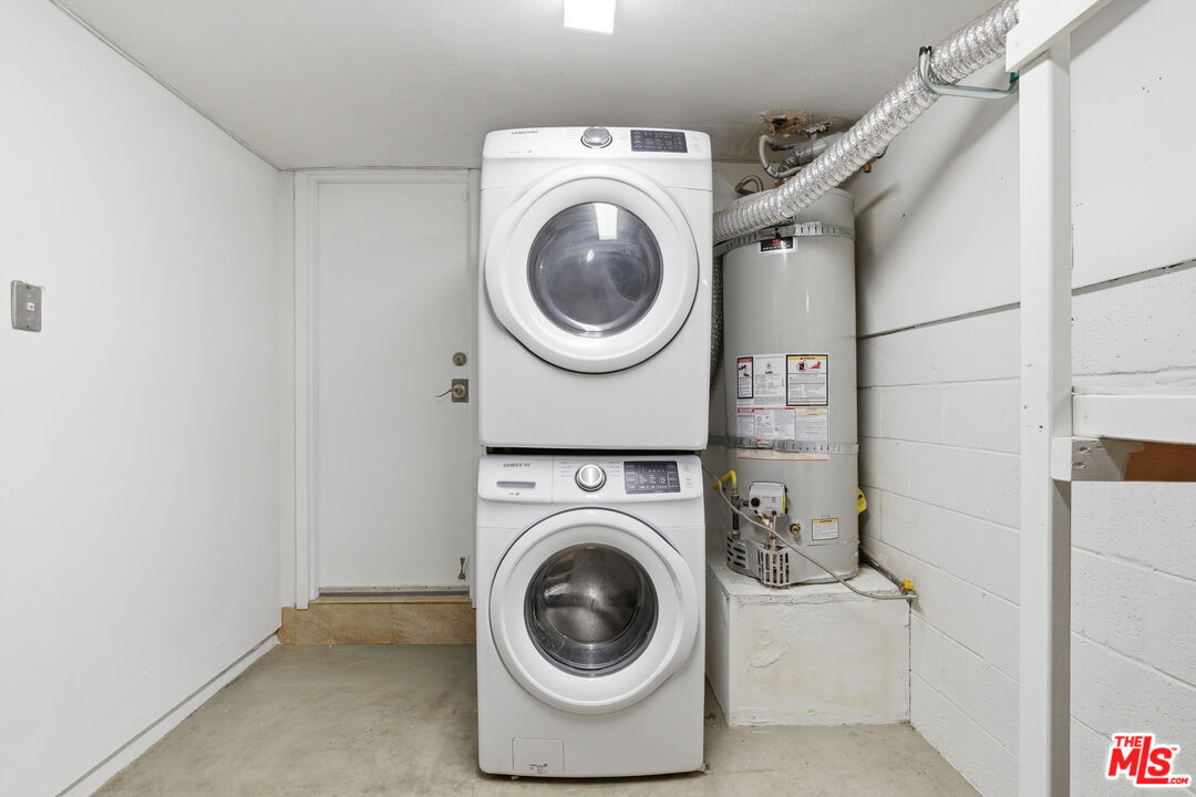 18136 Oxnard St Unit: 39