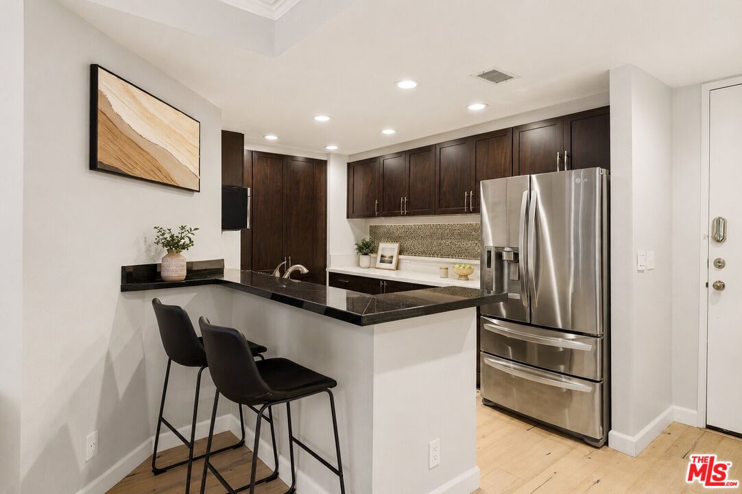 12203 Idaho Ave Unit: 103