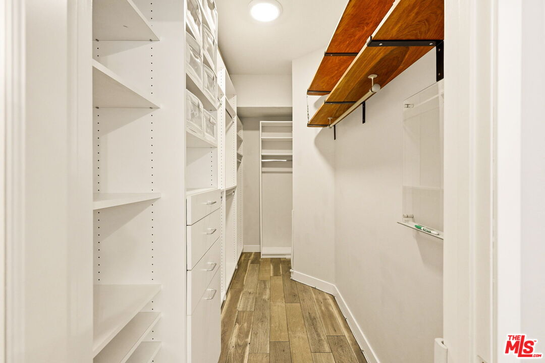 12203 Idaho Ave Unit: 103