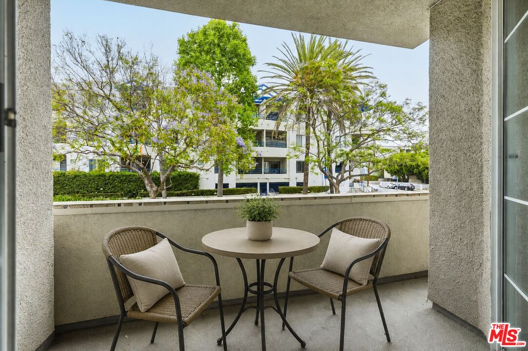 12203 Idaho Ave Unit: 103
