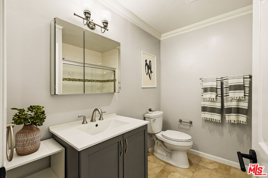12203 Idaho Ave Unit: 103