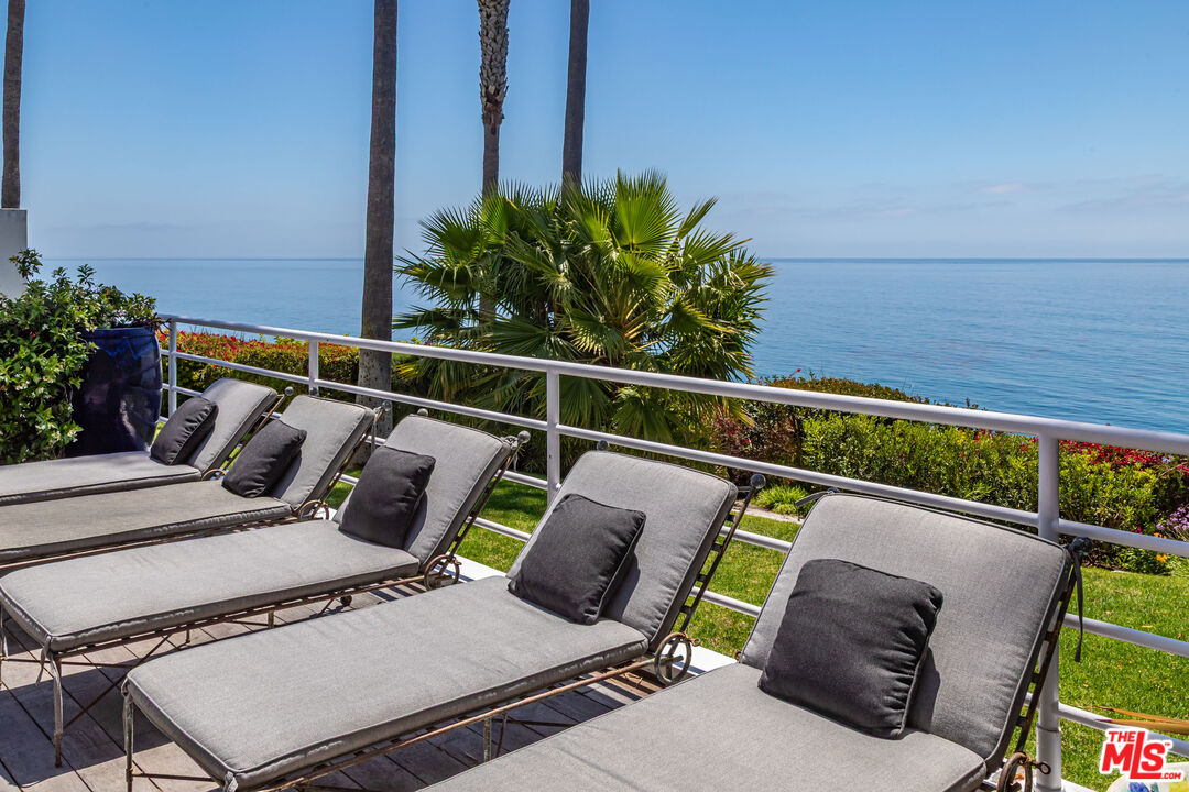 27428 Pacific Coast Hwy