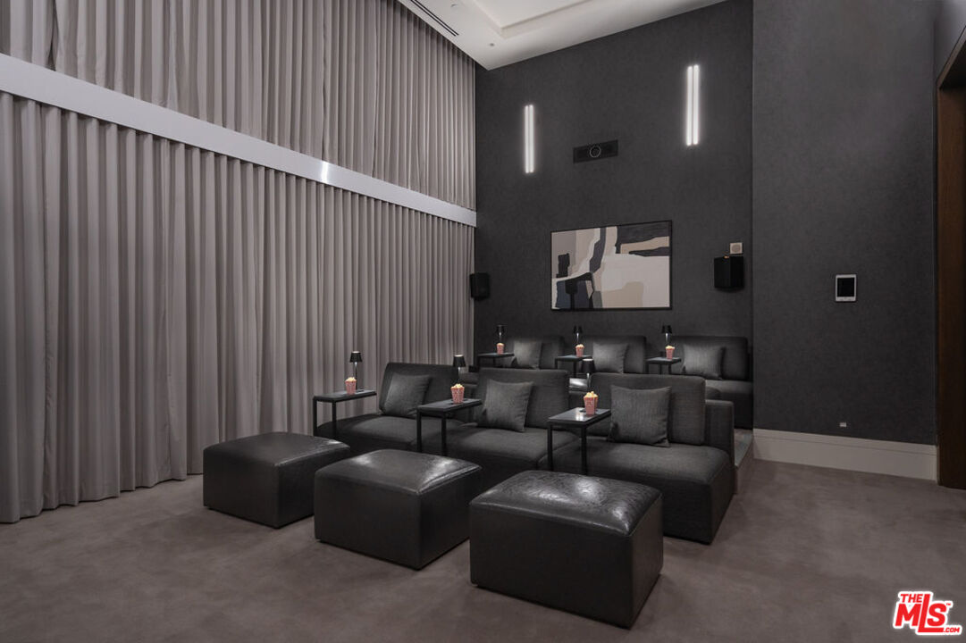 825 S Hill St Unit: Penthouse