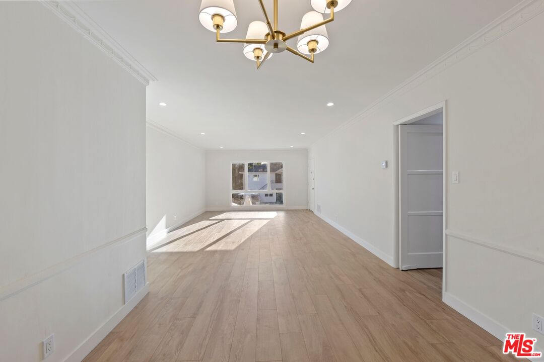 1252 N Crescent Heights Unit: 2