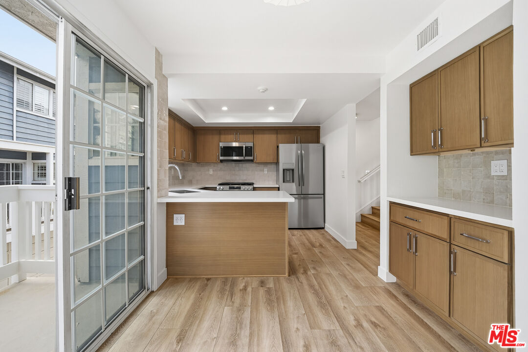 100 S Catalina Ave Unit: A