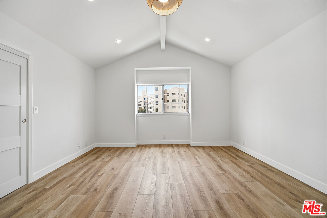 100 S Catalina Ave Unit: A