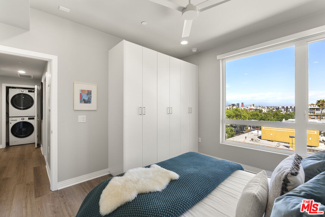 7428 Santa Monica Blvd Unit: 403