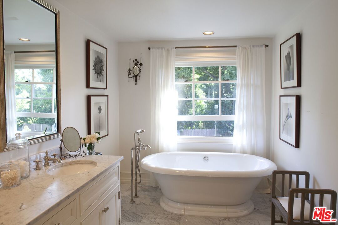 3326 Fryman Rd