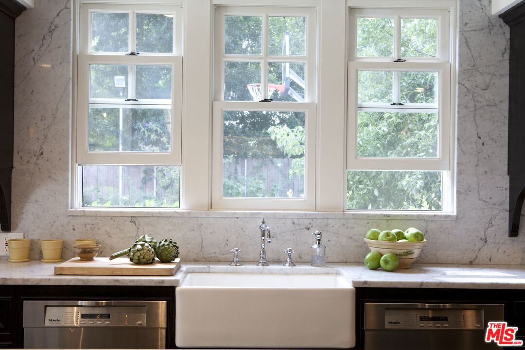 3326 Fryman Rd