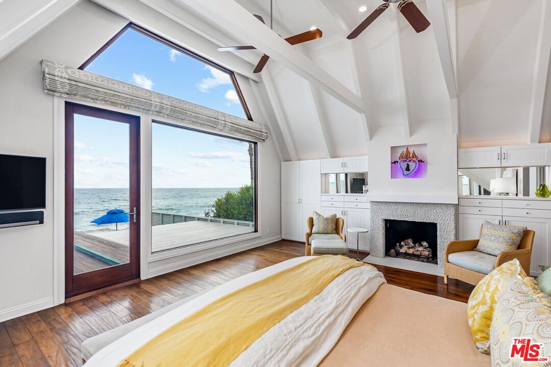 23416 Malibu Colony Rd