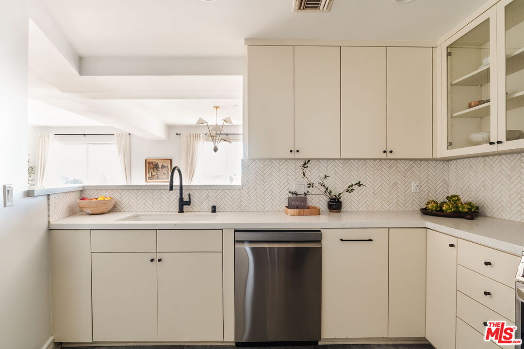 8866 Alcott St Unit: 4