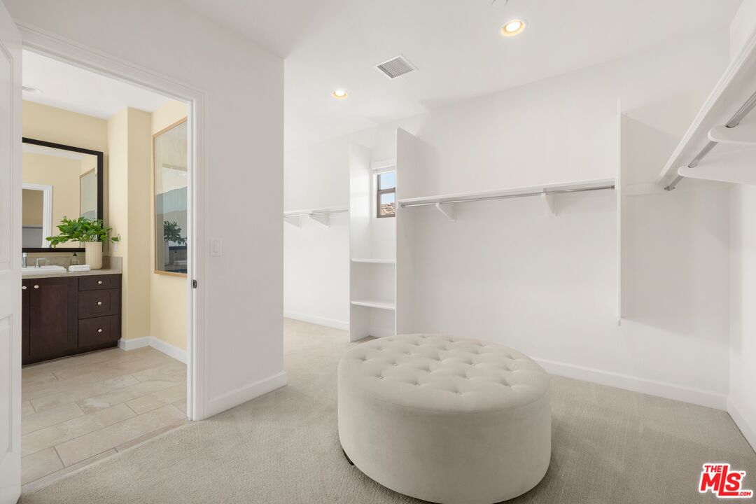148 Mayflower St