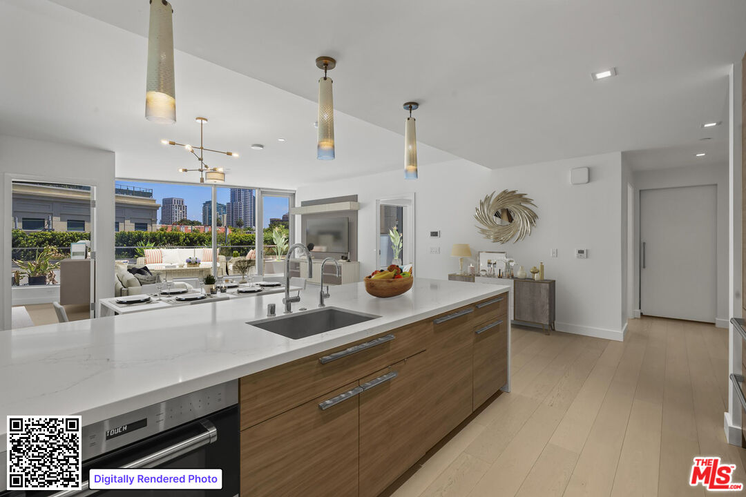 888 W E St Unit: 202