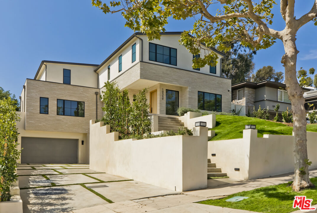 10359 Monte Mar Dr