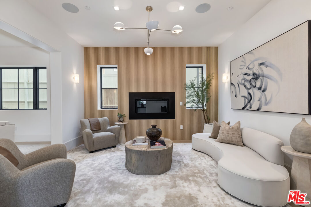 10359 Monte Mar Dr