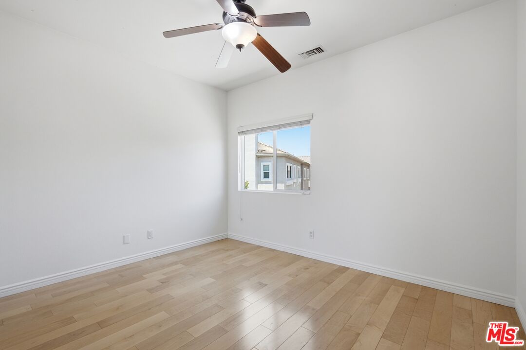 20300 Vanowen St Unit: 41