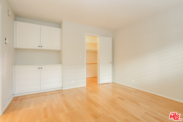2308 Schader Dr Unit: 211