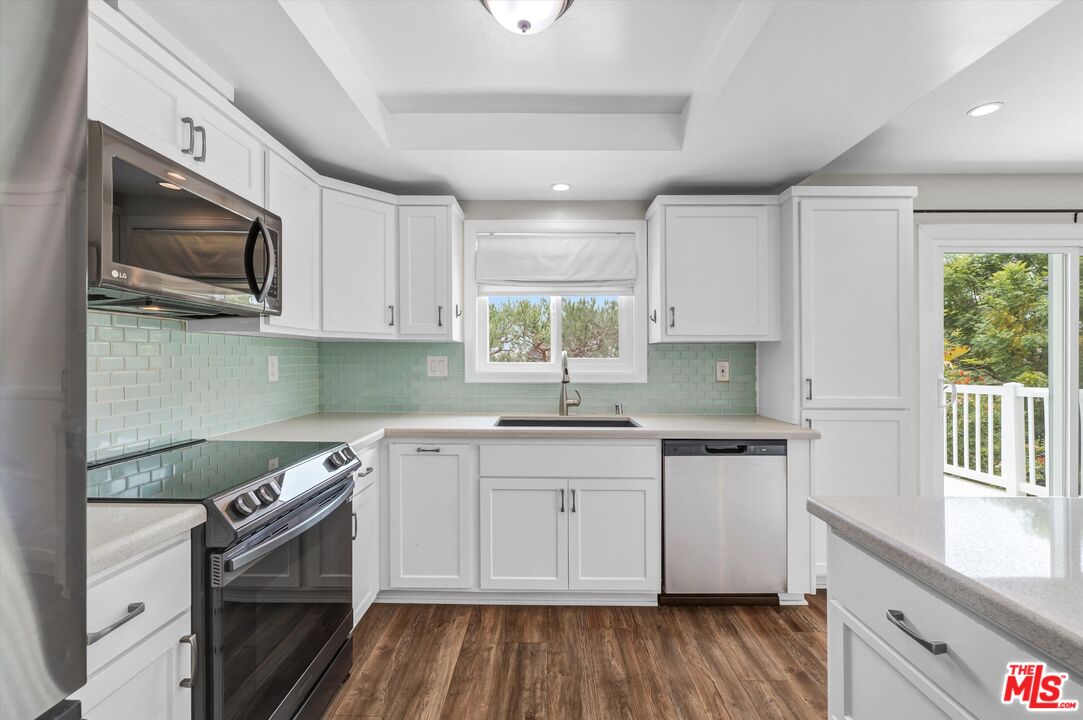 1021 Camino Real