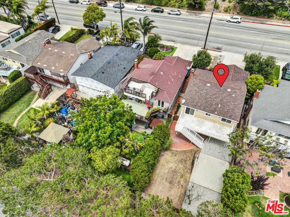 1021 Camino Real