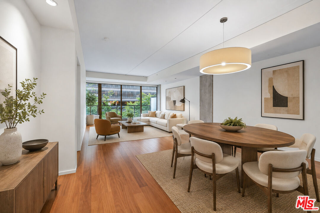 1155 S Grand Ave Unit: 419