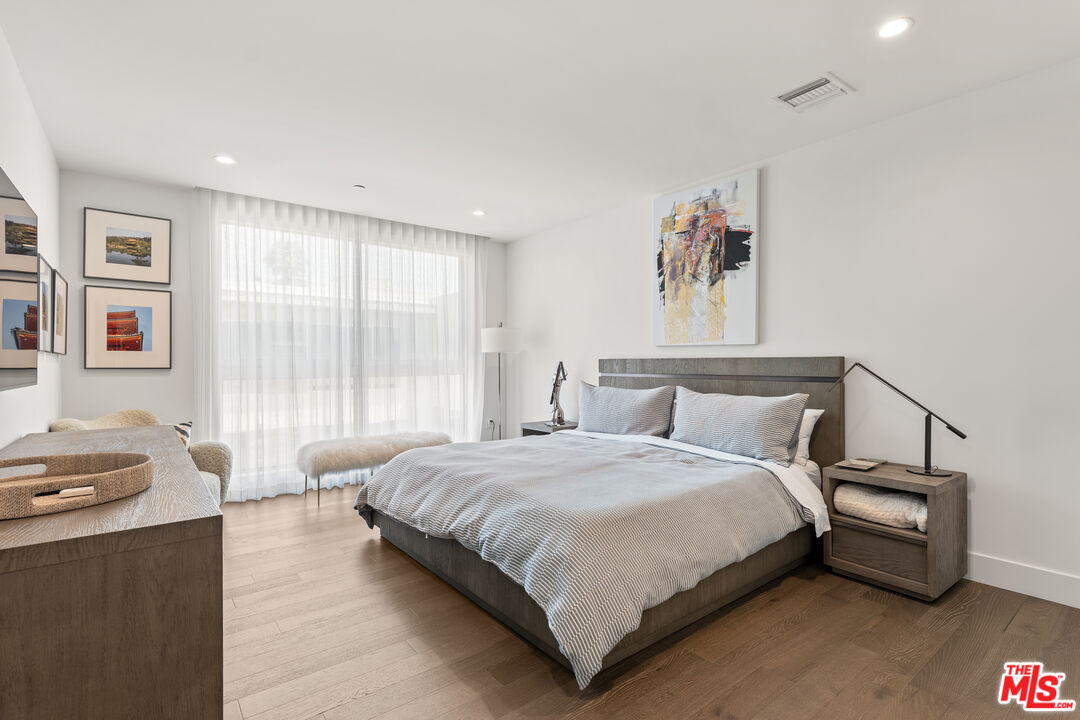 728 N Sweetzer Ave Unit: 403