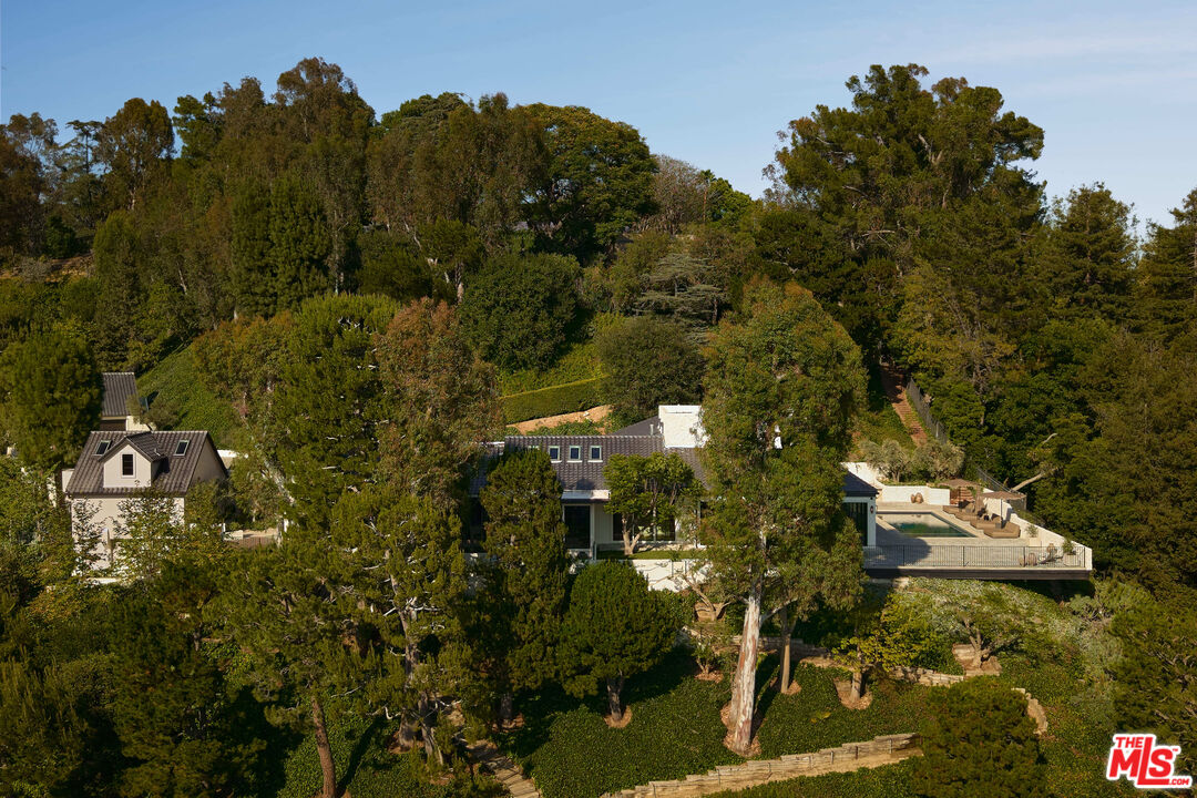 851 Strada Vecchia Rd