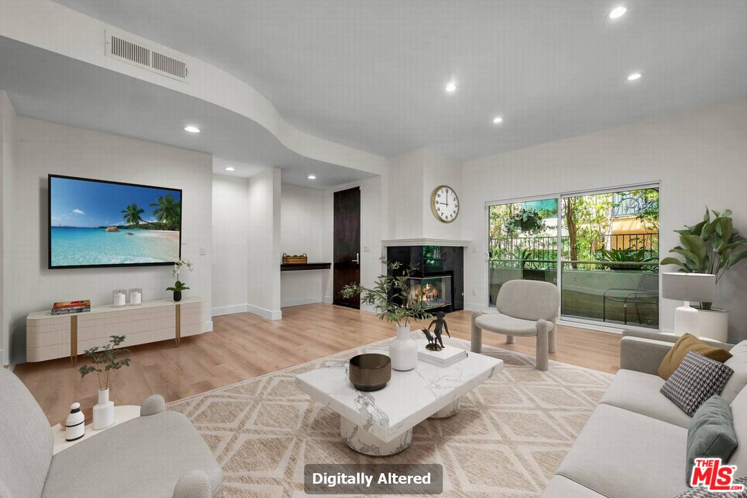 1735 Malcolm Ave Unit: H