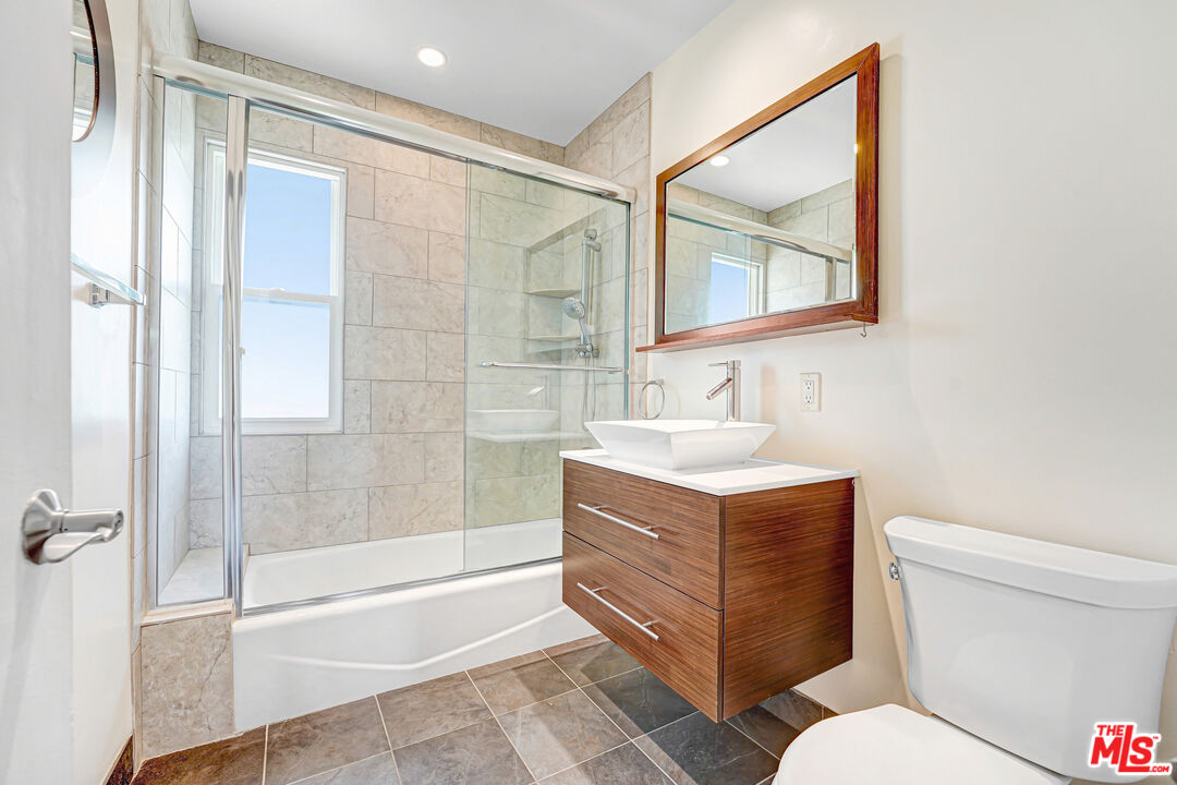 1219 N Crescent Heights Blvd Unit: C