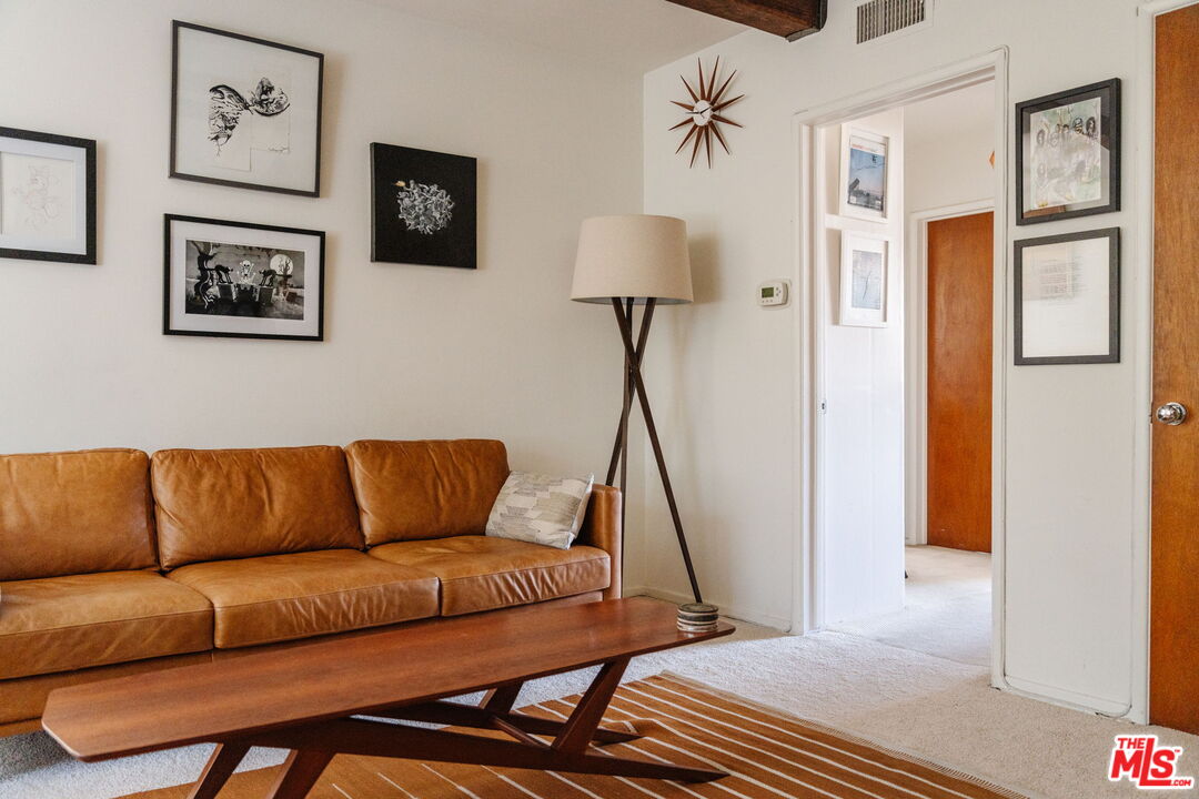 4501 Finley Ave Unit: 10