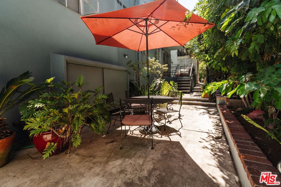 4501 Finley Ave Unit: 10