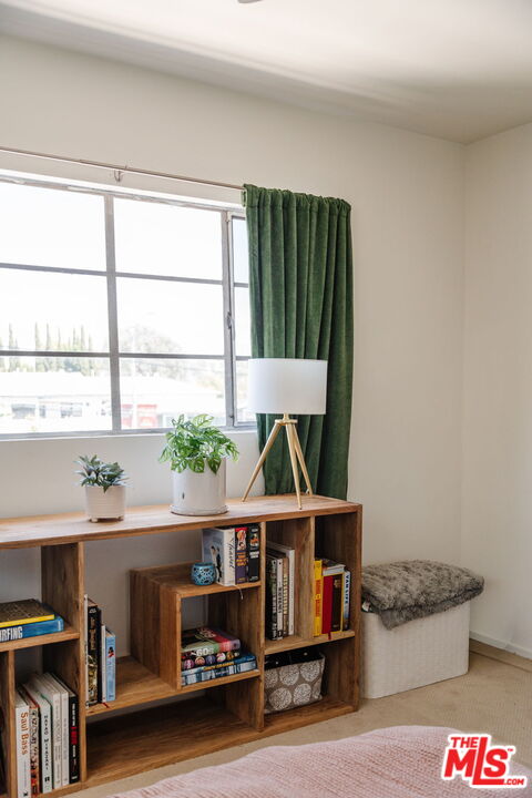 4501 Finley Ave Unit: 10