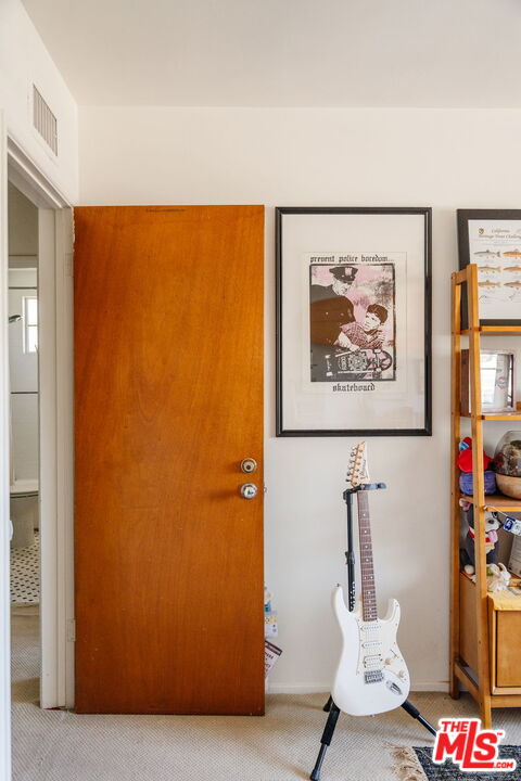 4501 Finley Ave Unit: 10