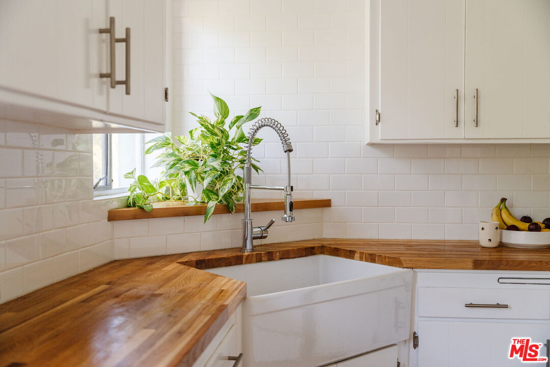 4501 Finley Ave Unit: 10