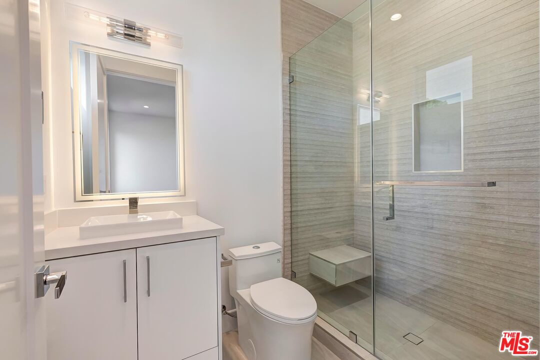 9224 Monte Mar Dr