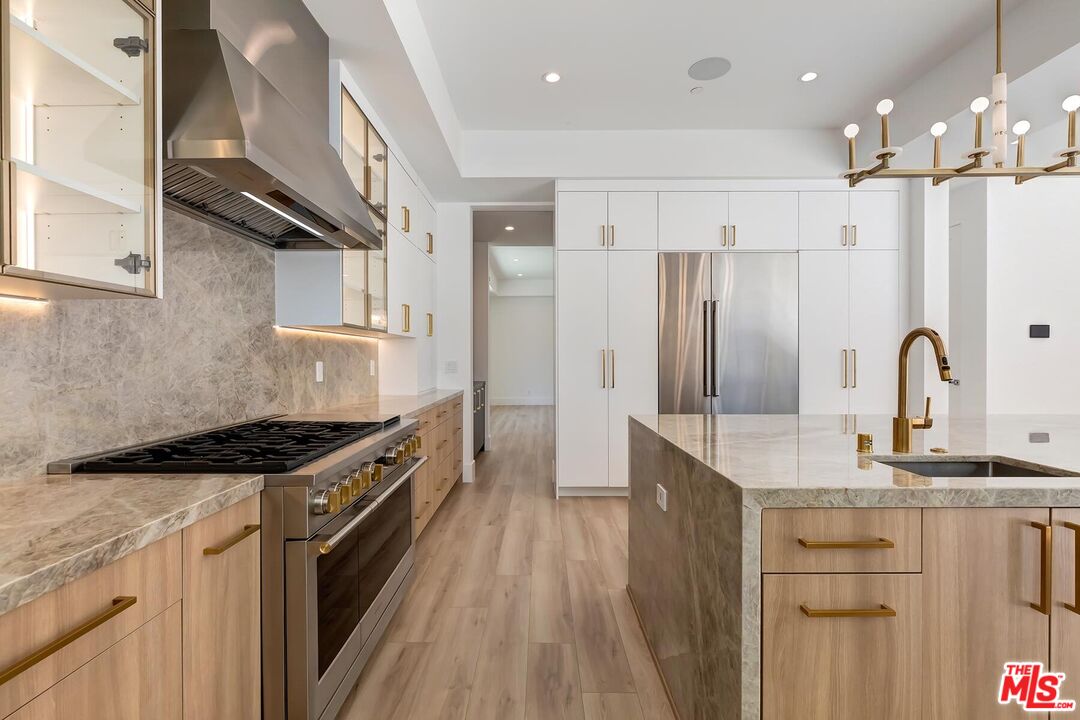9224 Monte Mar Dr