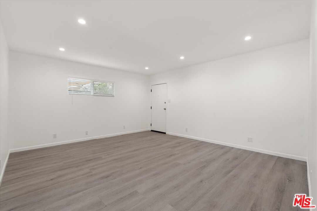 1904 11th Street Unit: 8