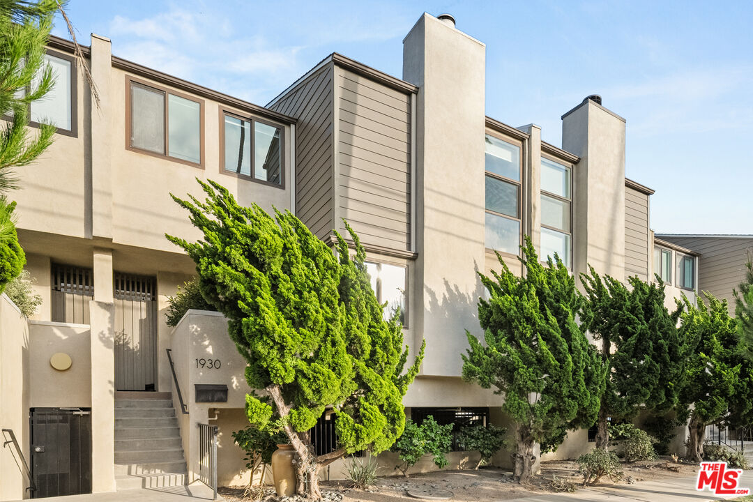 1930 Idaho Ave Unit: 3