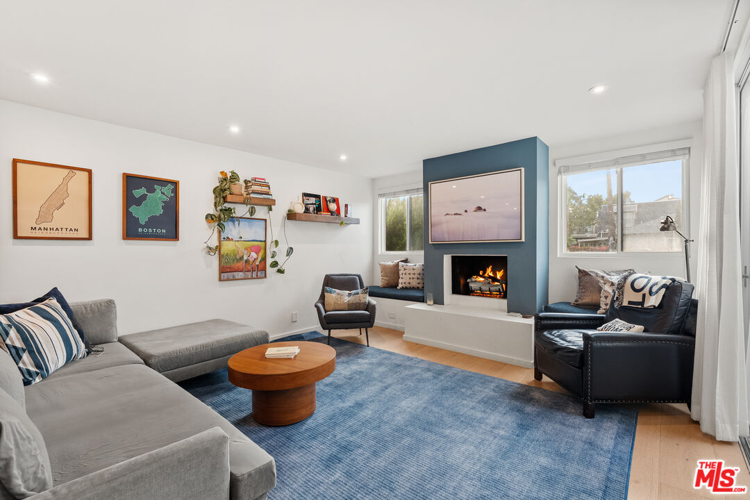 1930 Idaho Ave Unit: 3