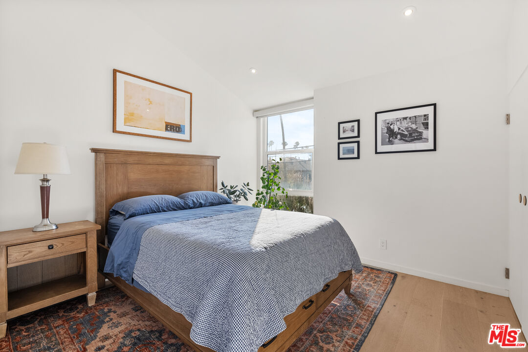 1930 Idaho Ave Unit: 3