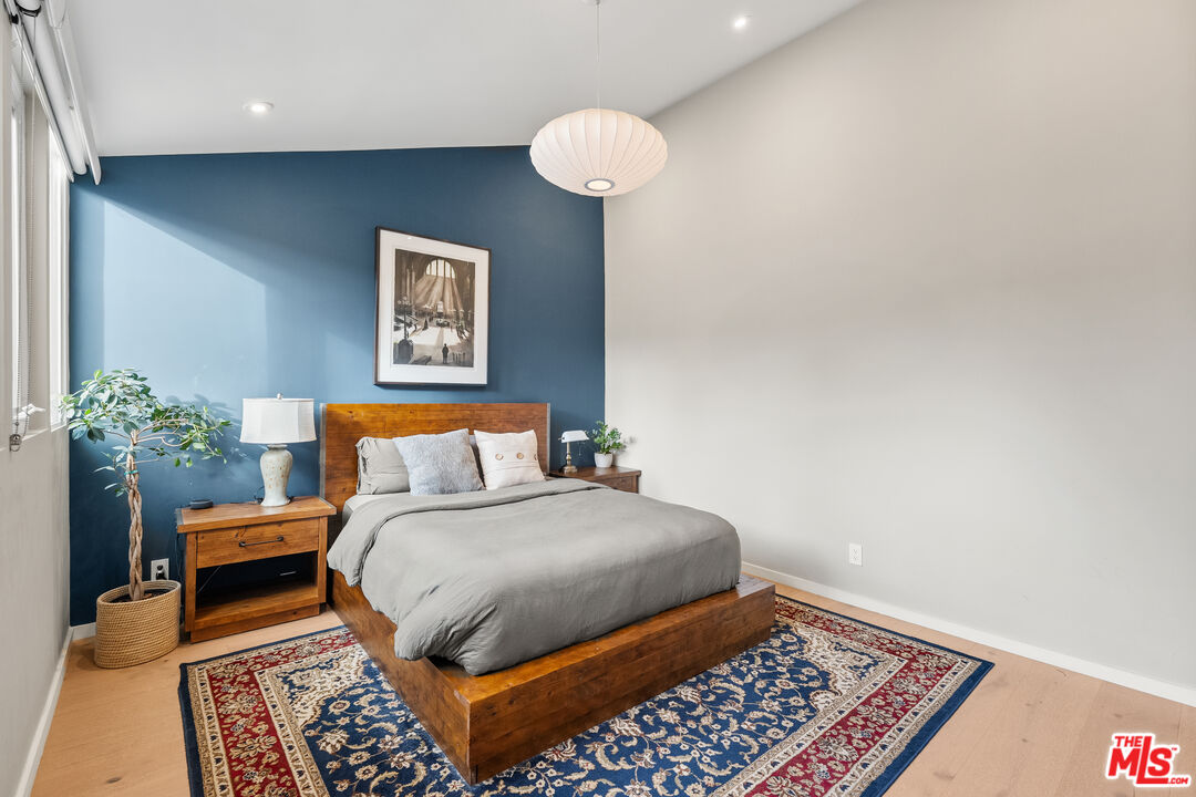 1930 Idaho Ave Unit: 3