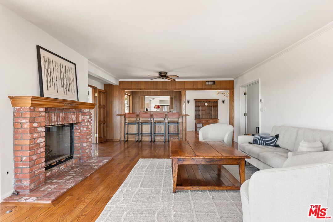 2317 Kimridge Rd