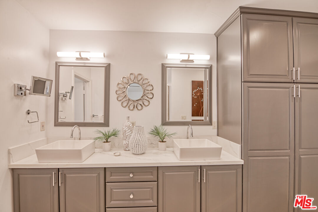 36422 Sandsal Cir