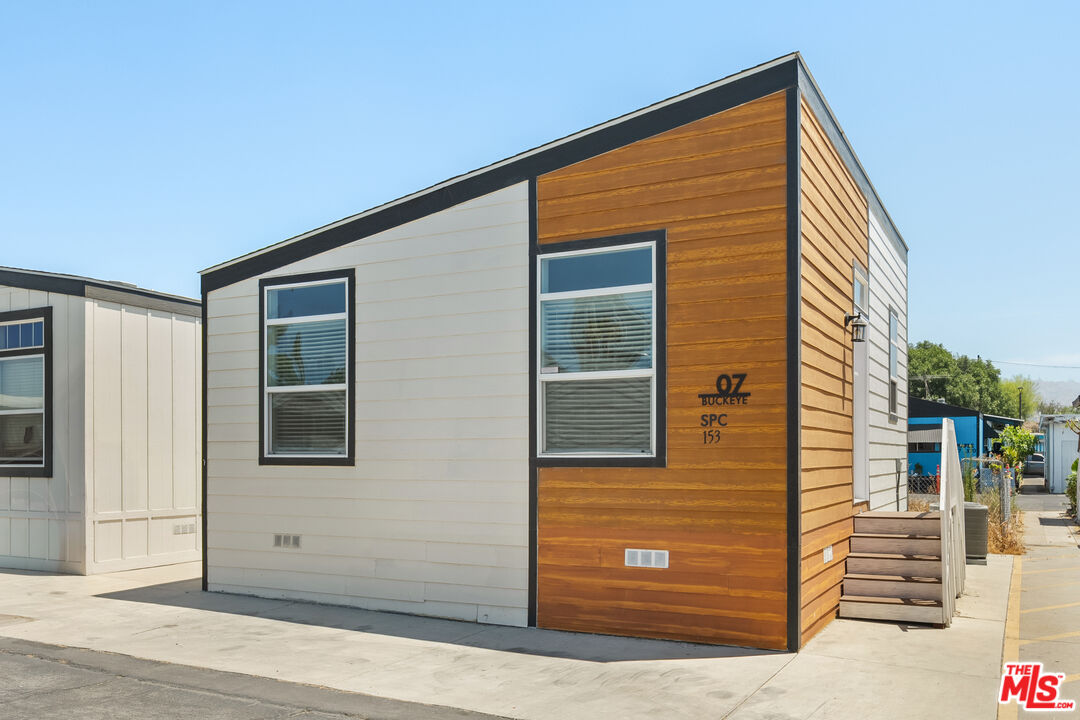 8250 Lankershim Blvd Unit: 153