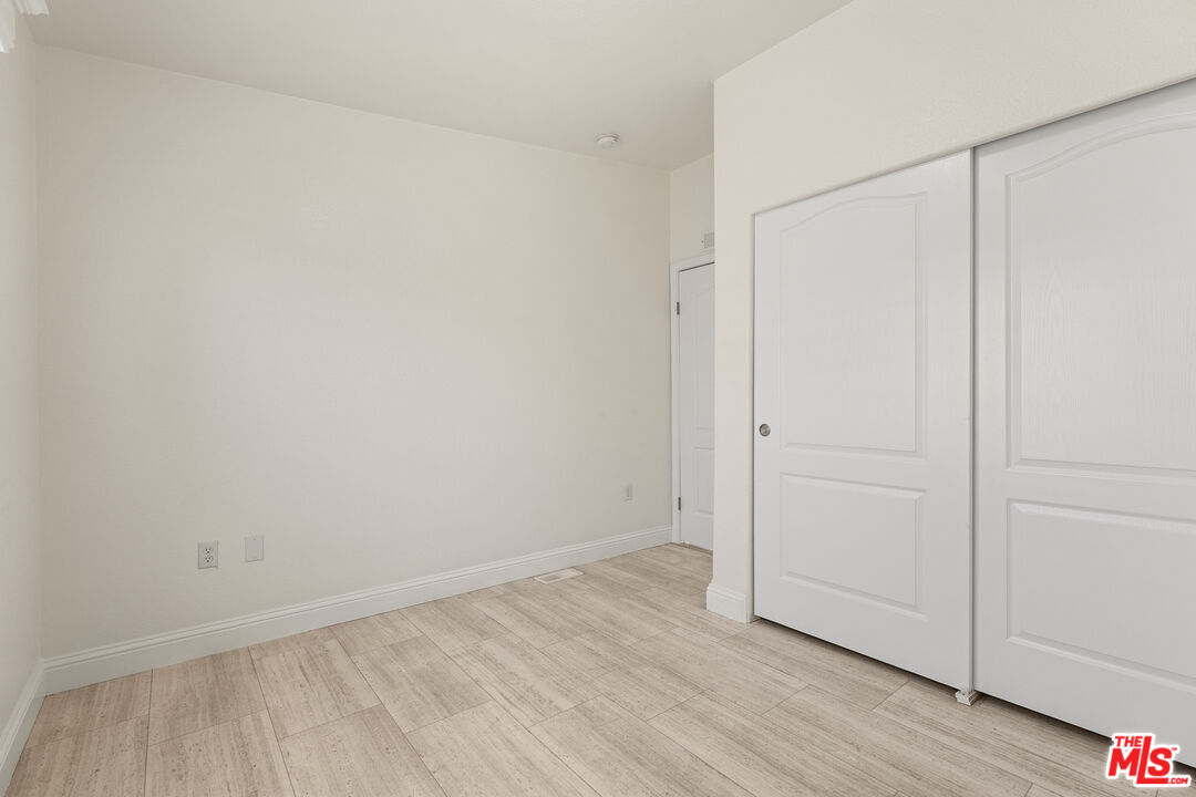 8250 Lankershim Blvd Unit: 186