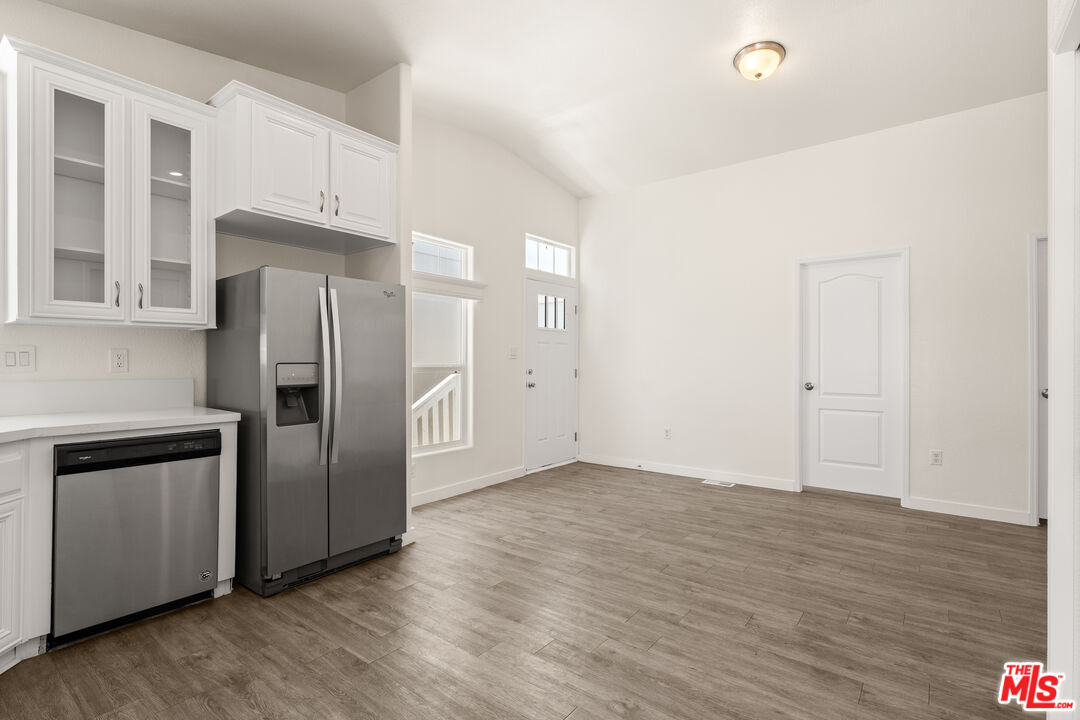 8250 Lankershim Blvd Unit: 30