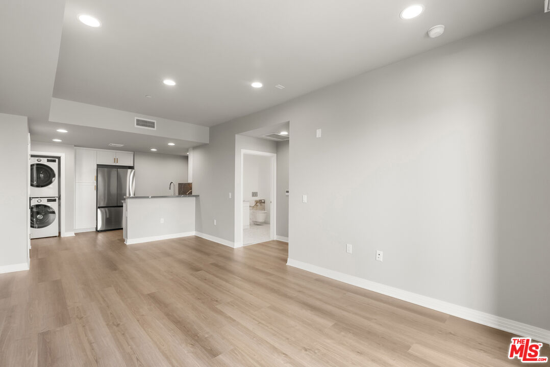 7428 Santa Monica Blvd Unit: 308